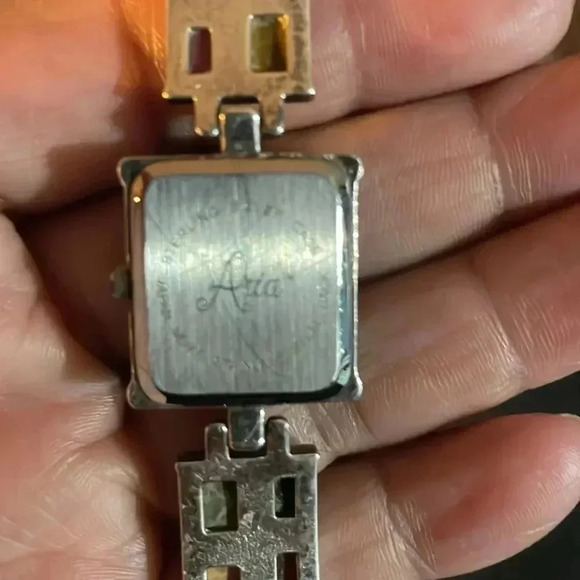 Aria Oit multi stone bracket watch - Picture 7 of 10